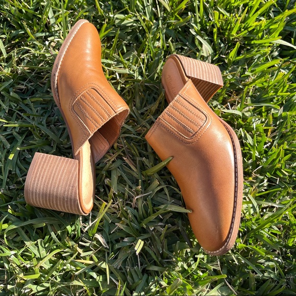 MADEWELL The Carey Mule  tan leather Size  6 Brand gently worn - Picture 5 of 16